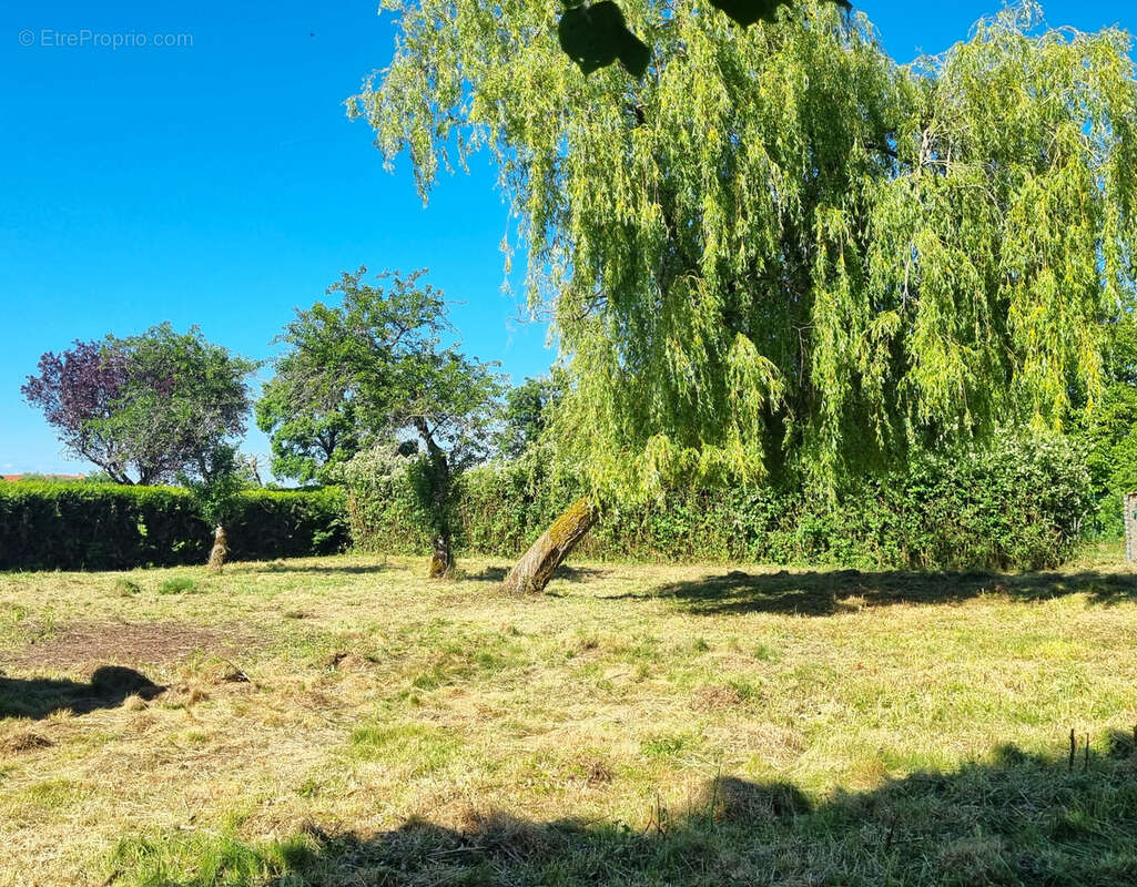 Maison à BRAZEY-EN-MORVAN