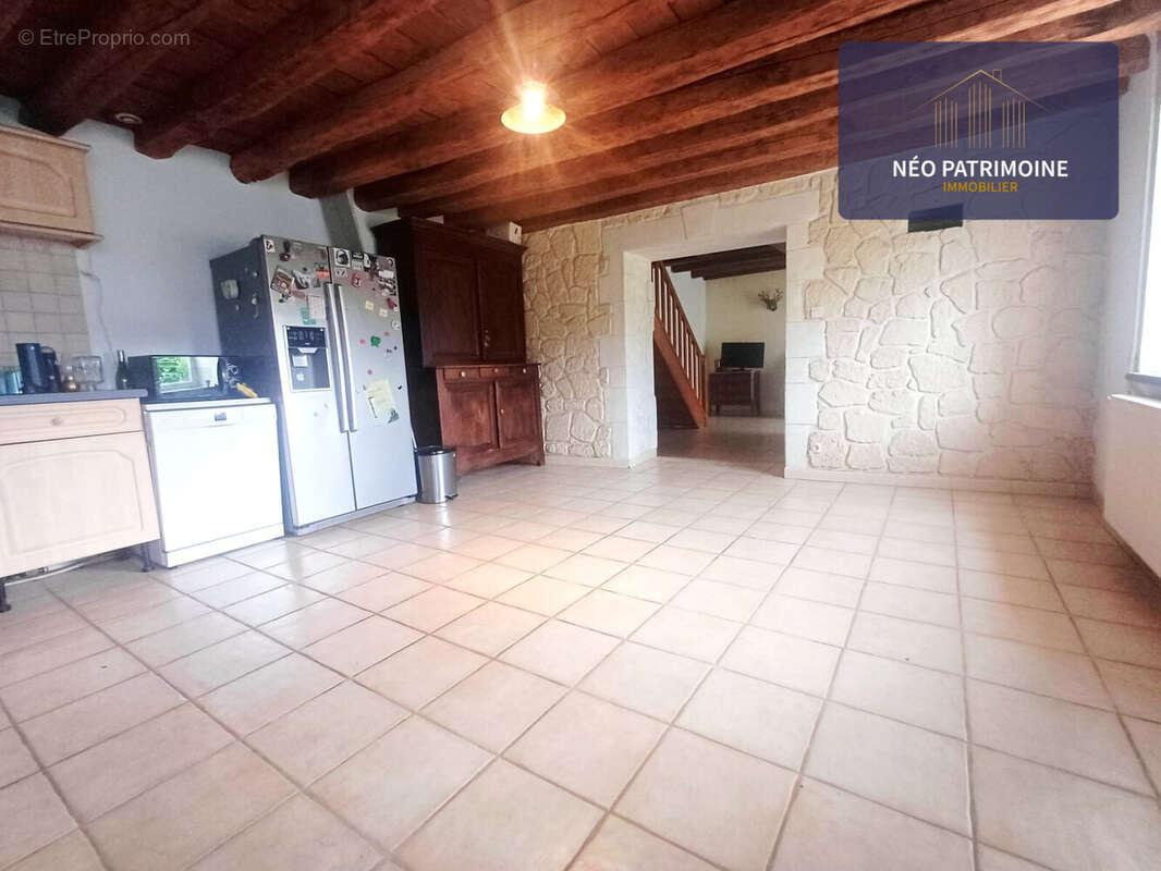 Maison à SAINT-ELOI