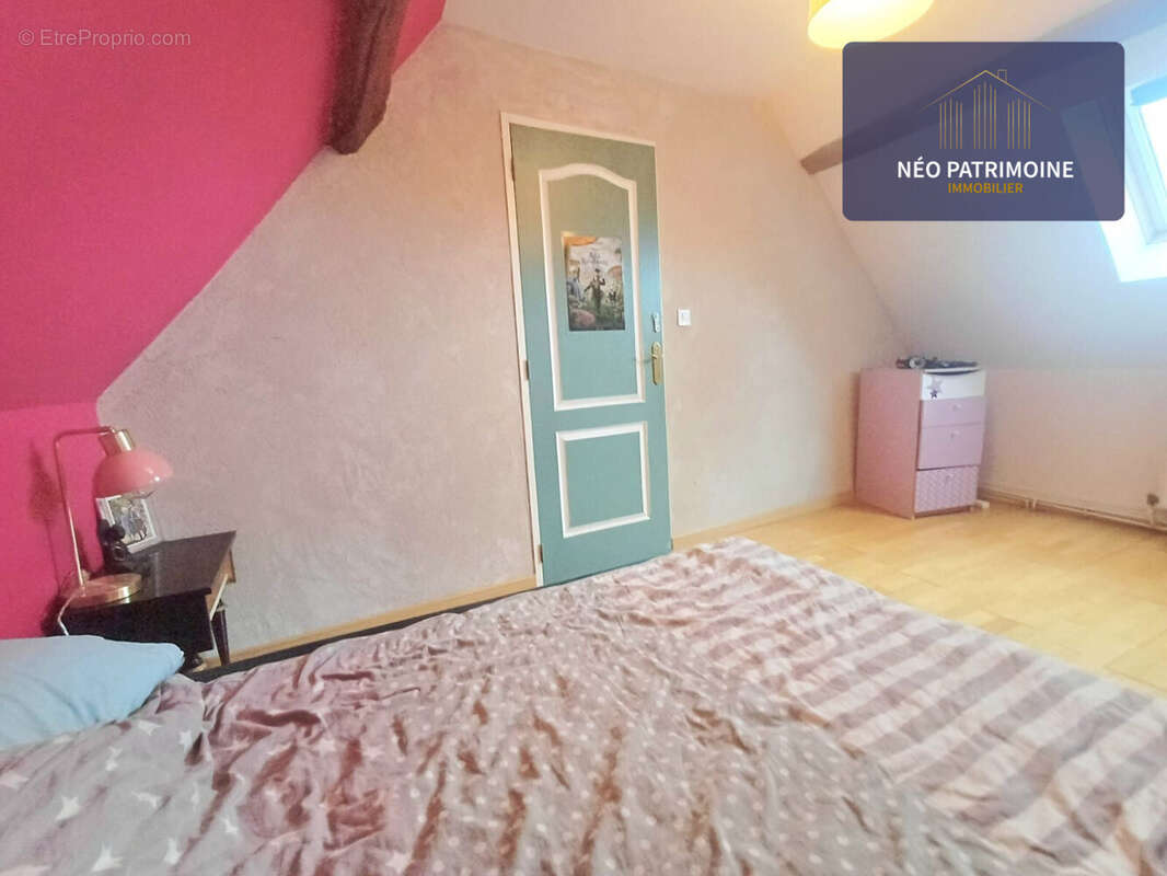 Maison à SAINT-ELOI