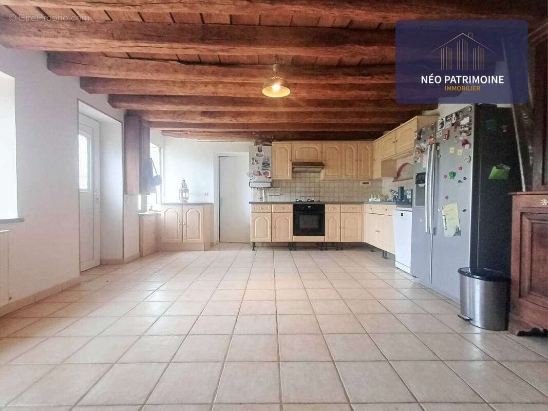 Maison à SAINT-ELOI