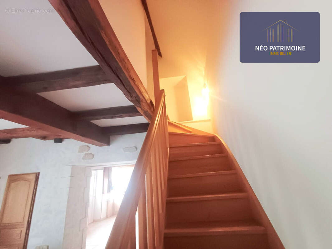 Maison à SAINT-ELOI