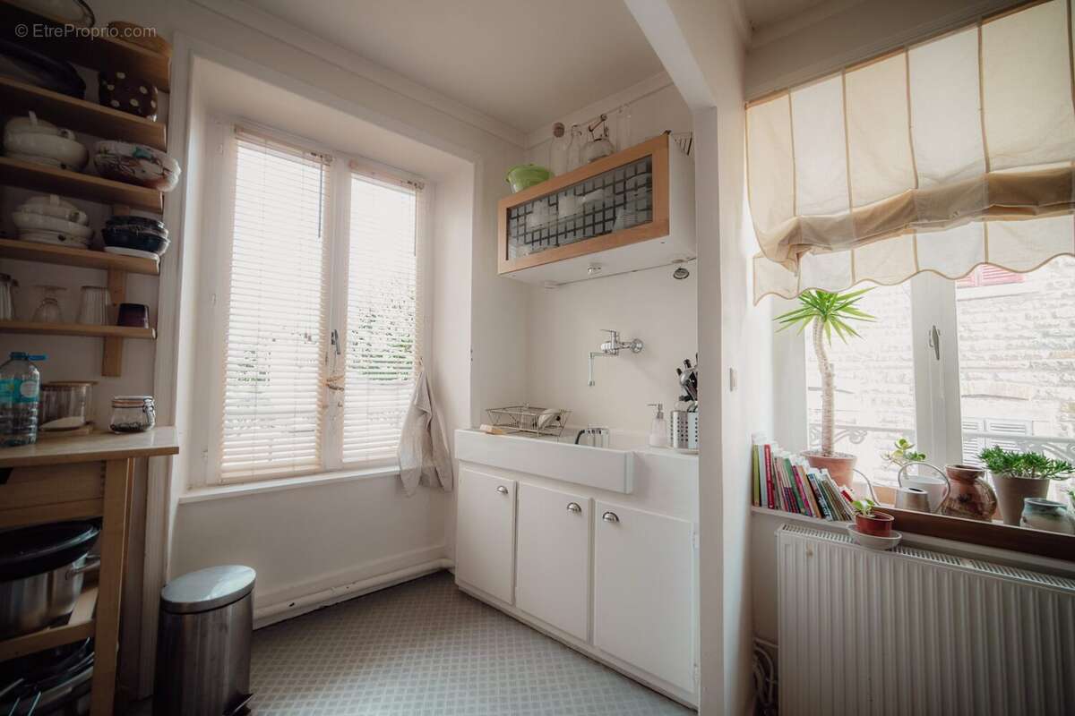 Appartement à VIC-LE-COMTE