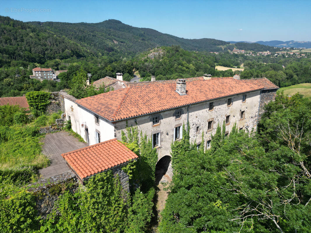 Maison à SAINT-ARCONS-D&#039;ALLIER