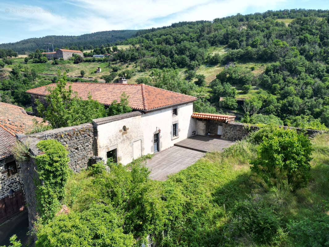 Maison à SAINT-ARCONS-D&#039;ALLIER