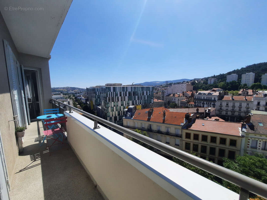 Appartement à SAINT-ETIENNE