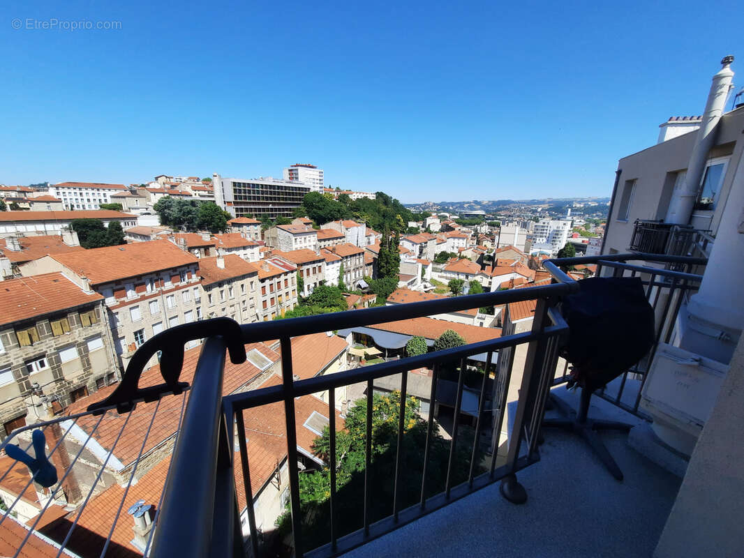 Appartement à SAINT-ETIENNE