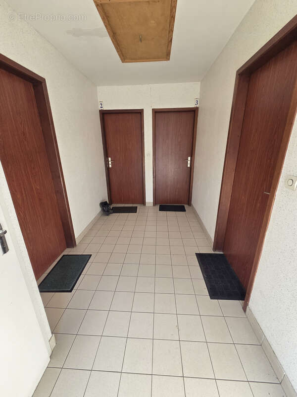 Appartement à YZEURE