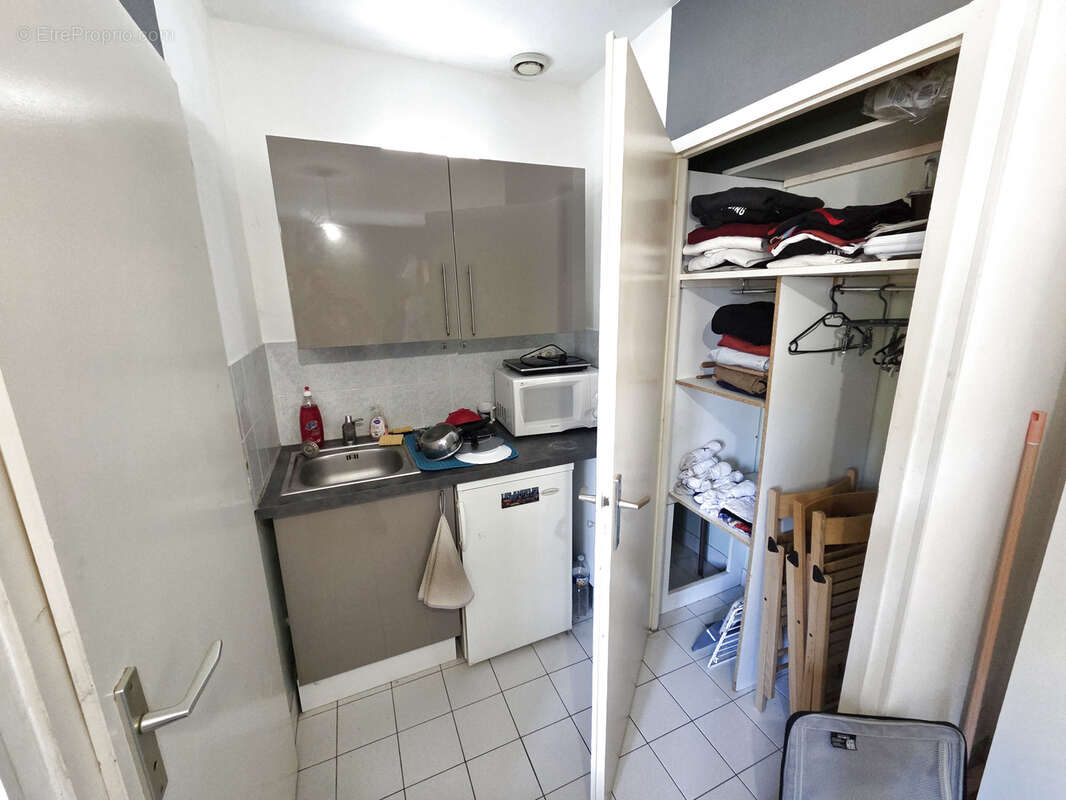 Appartement à YZEURE