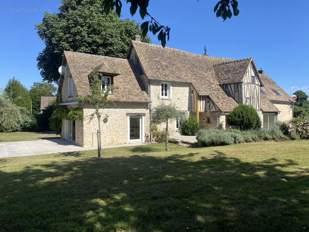 Maison à PACY-SUR-EURE