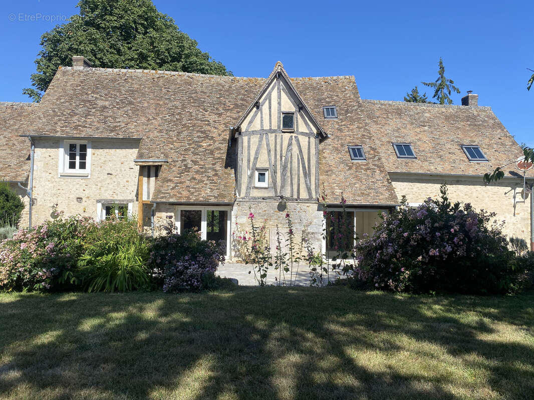 Maison à PACY-SUR-EURE