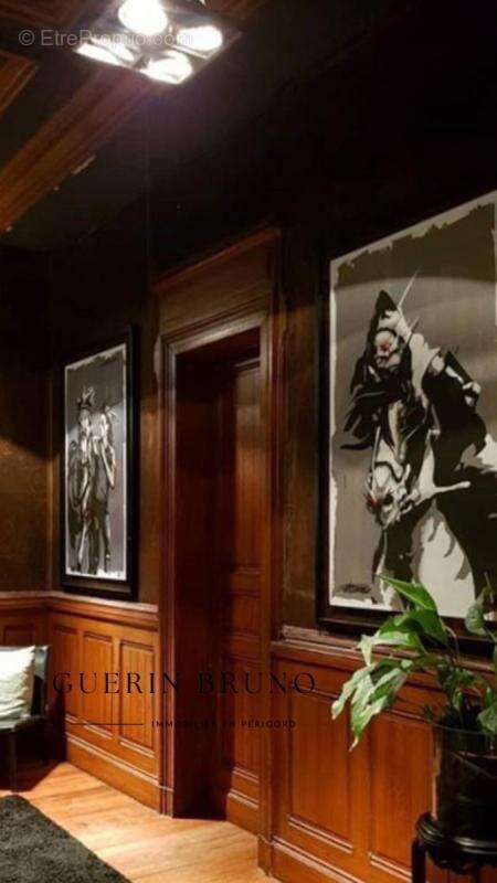 Maison à SAINT-FRONT-DE-PRADOUX