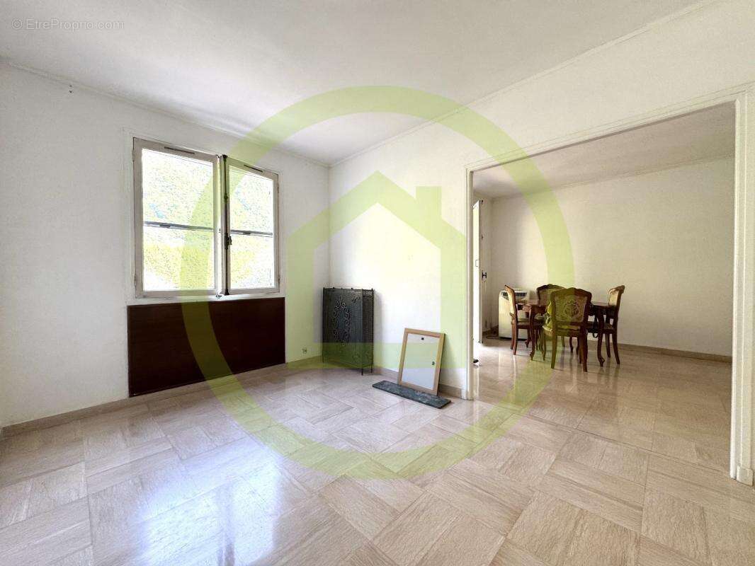 Appartement à BREIL-SUR-ROYA