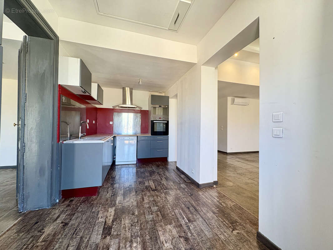 Appartement à AIGUES-VIVES