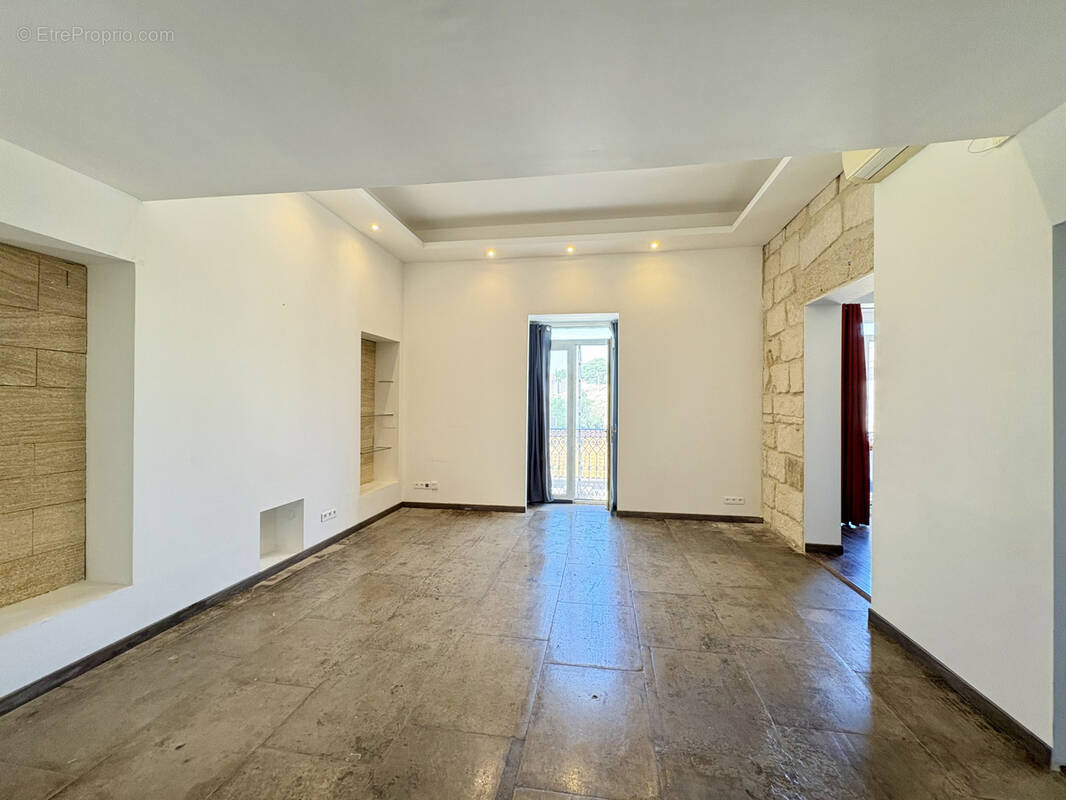 Appartement à AIGUES-VIVES