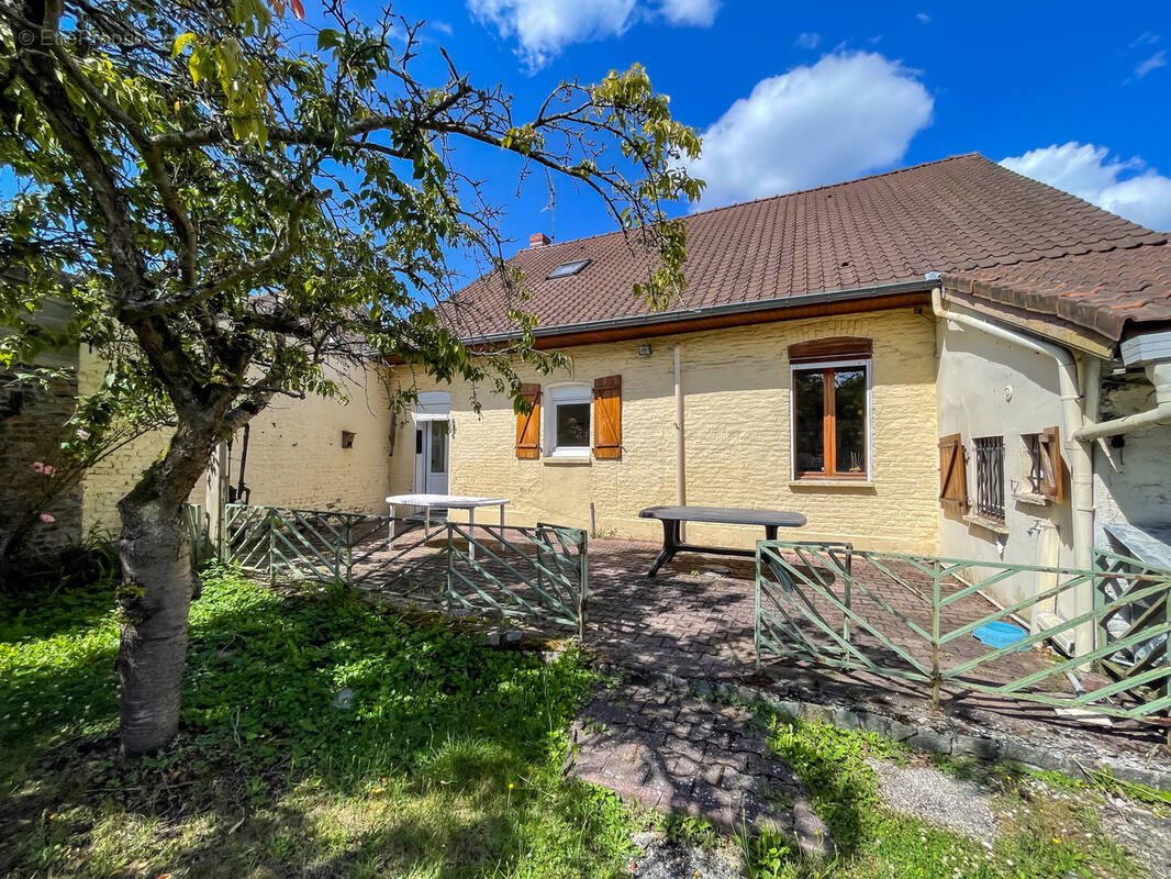 Maison à FRESNES-SUR-ESCAUT
