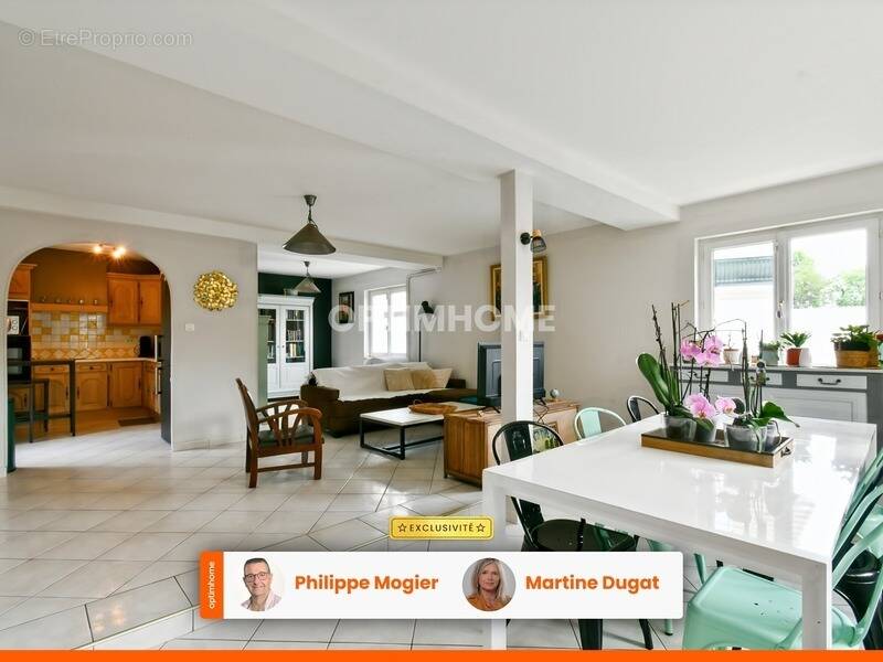 Maison à SAINT-YORRE