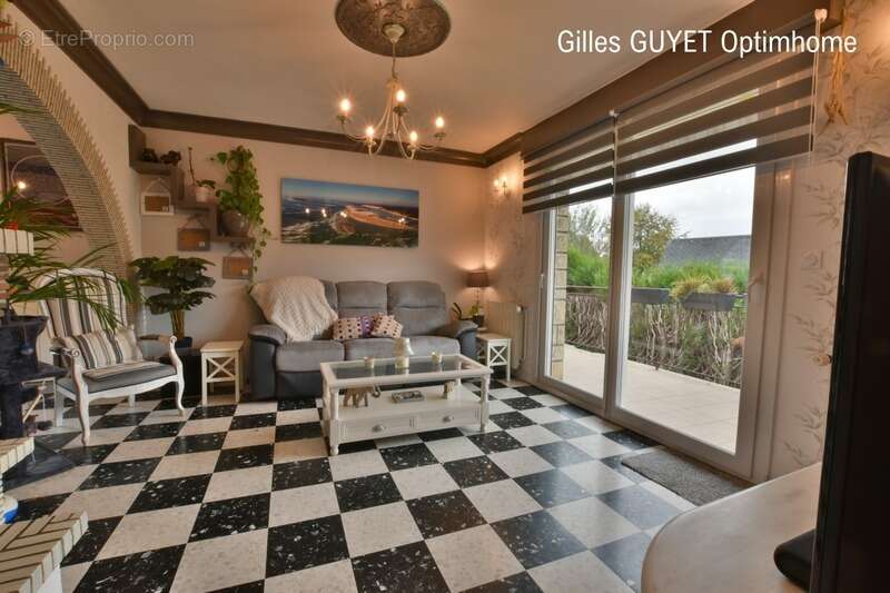 Maison à LE NEUBOURG