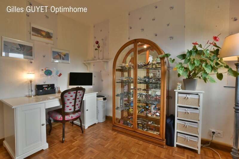 Maison à LE NEUBOURG