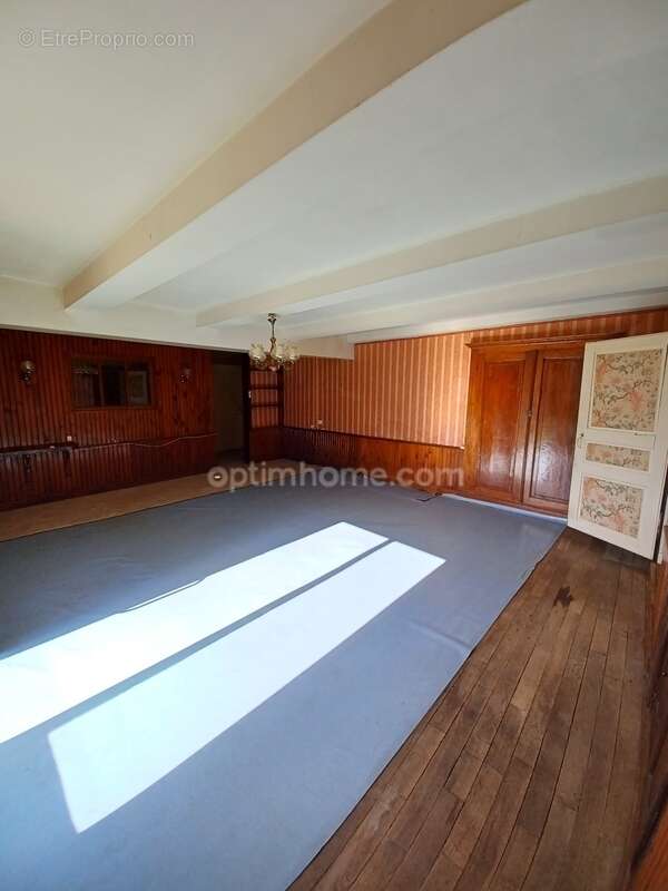 Maison à QUINCY-LANDZECOURT