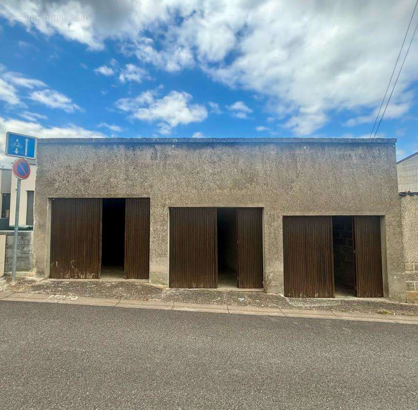 Terrain à VANDOEUVRE-LES-NANCY