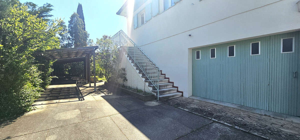 Maison à PORTES-LES-VALENCE