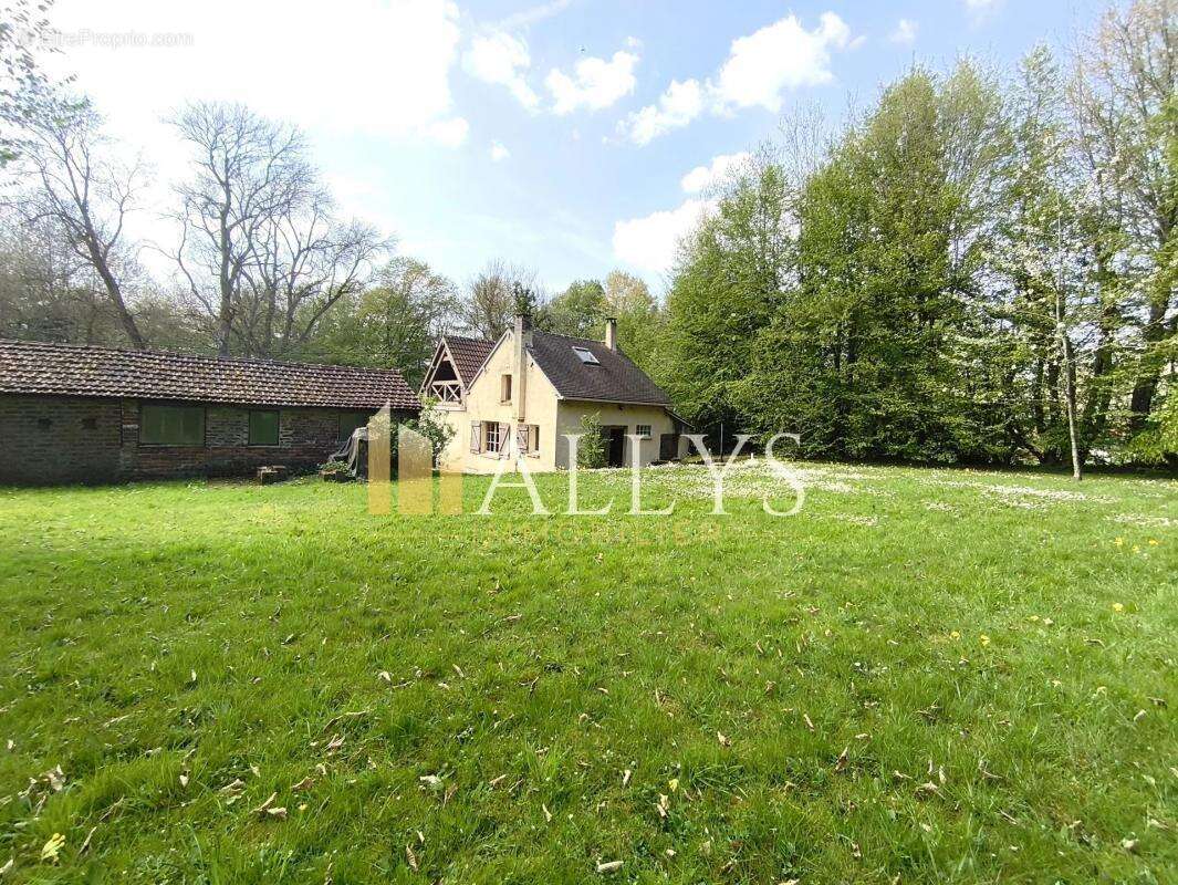 Maison à CHAUMONT-EN-VEXIN