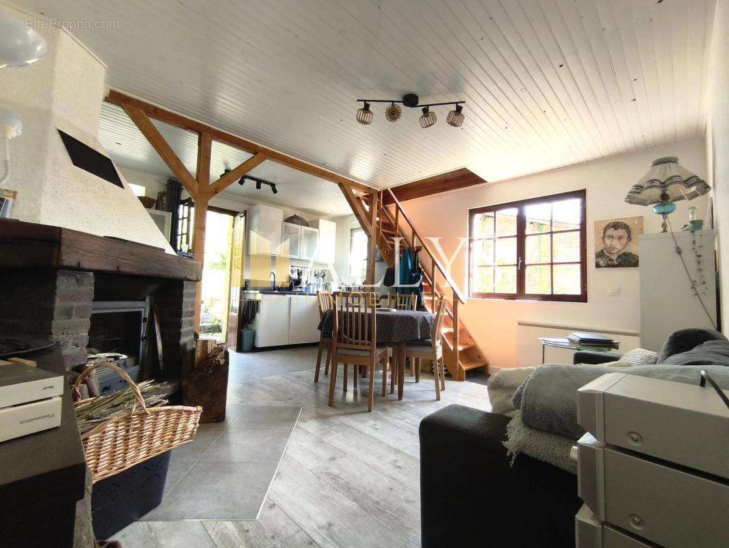 Maison à CHAUMONT-EN-VEXIN