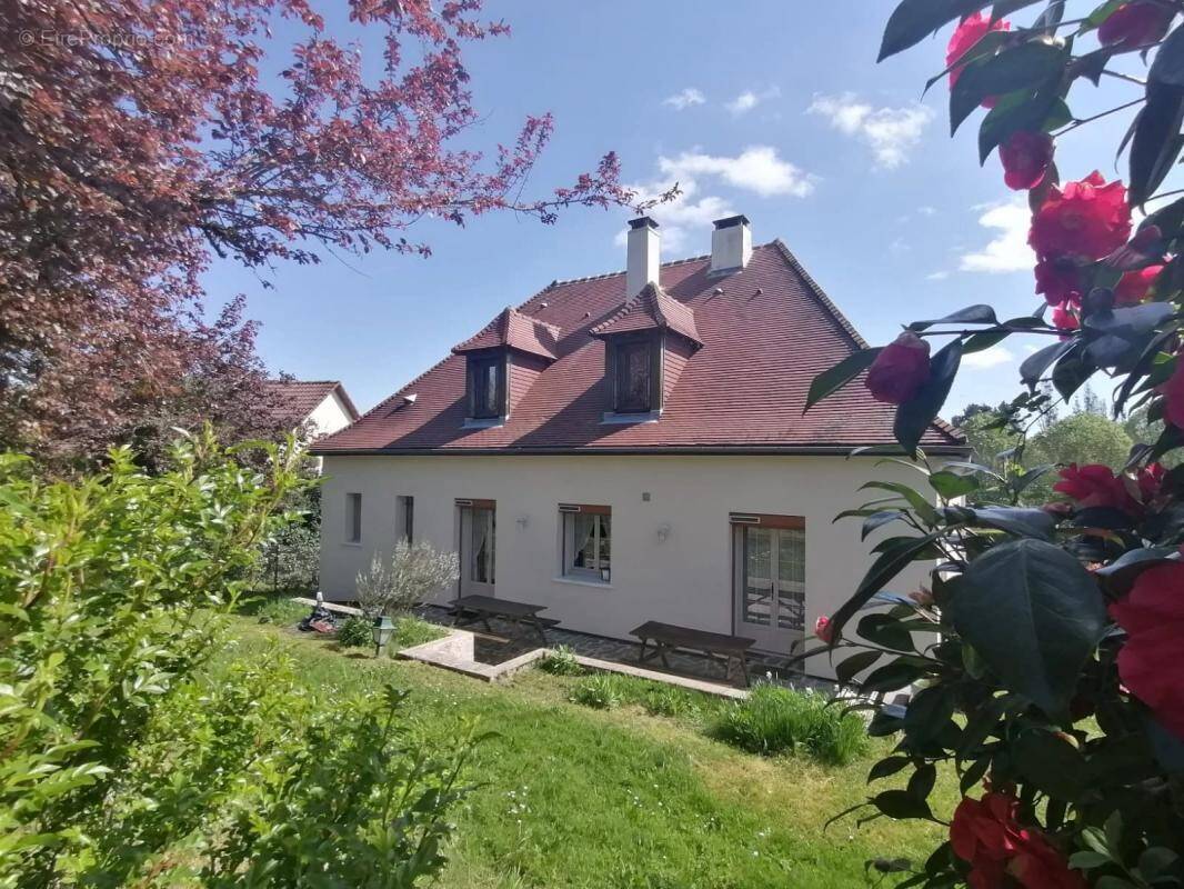 Maison à LA SOUTERRAINE