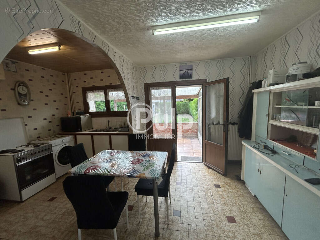 Maison à CALONNE-RICOUART