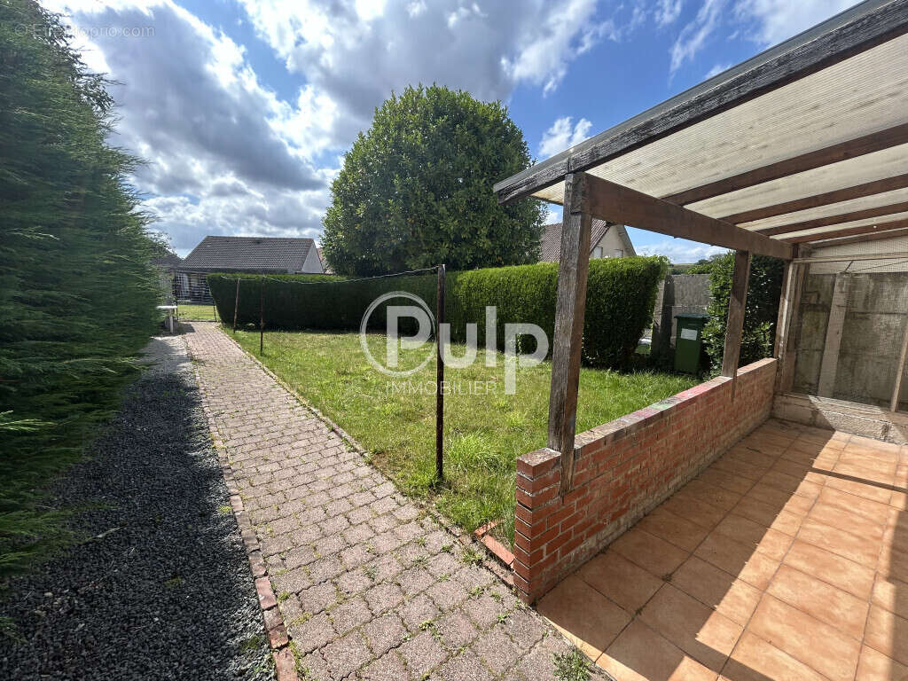 Maison à CALONNE-RICOUART