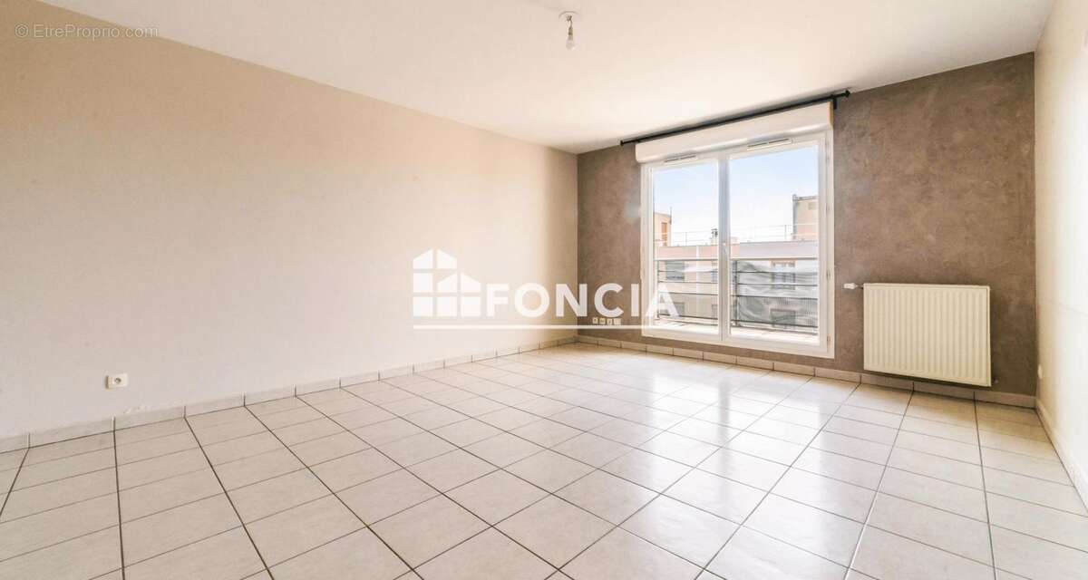 Appartement à VILLEURBANNE