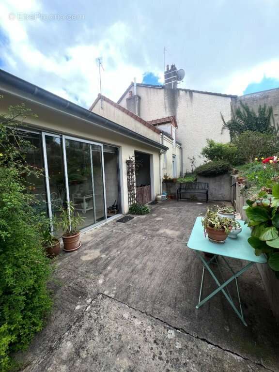 Maison à LE CREUSOT