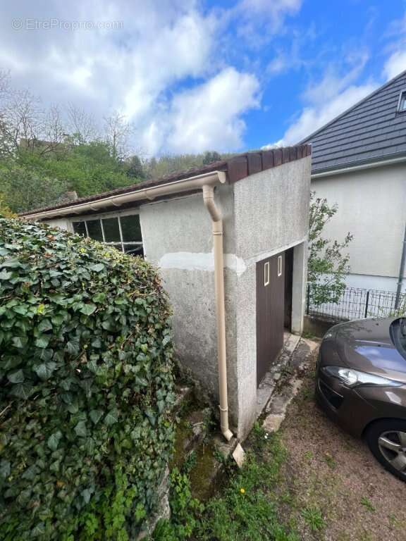 Maison à LE CREUSOT