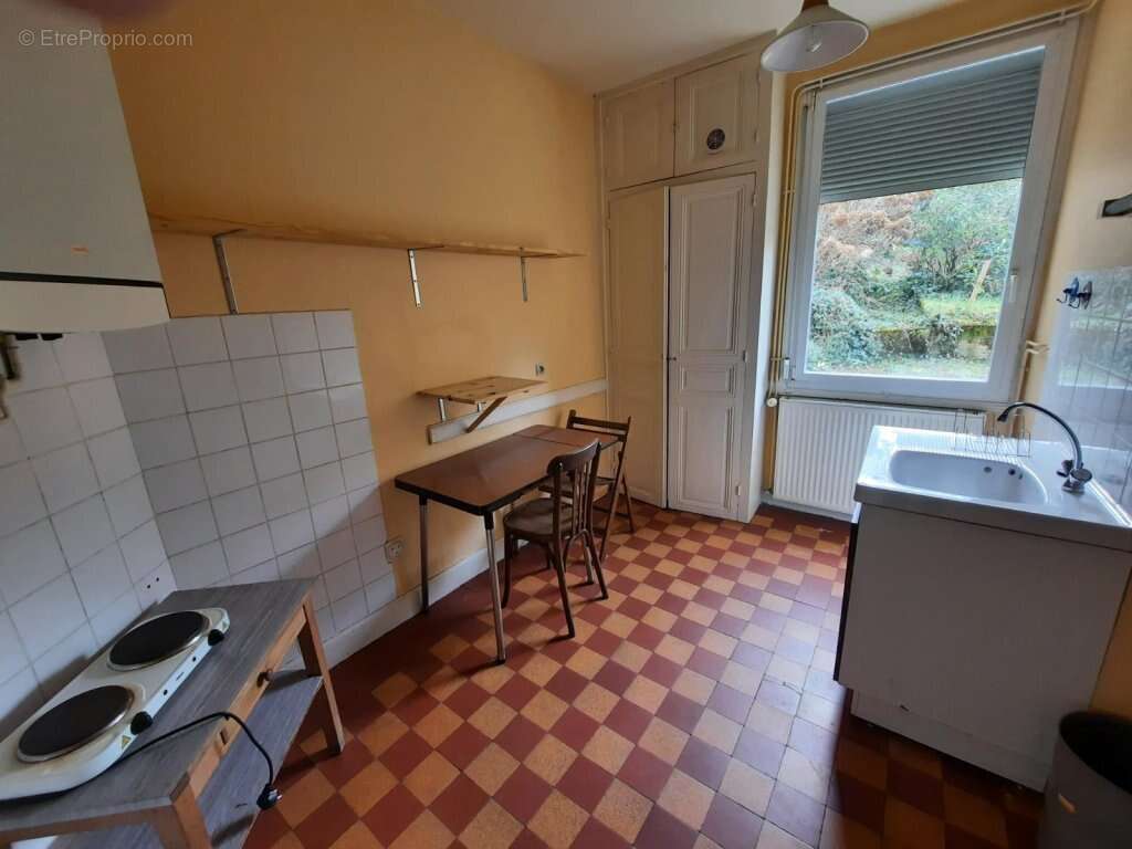 Maison à LE CREUSOT