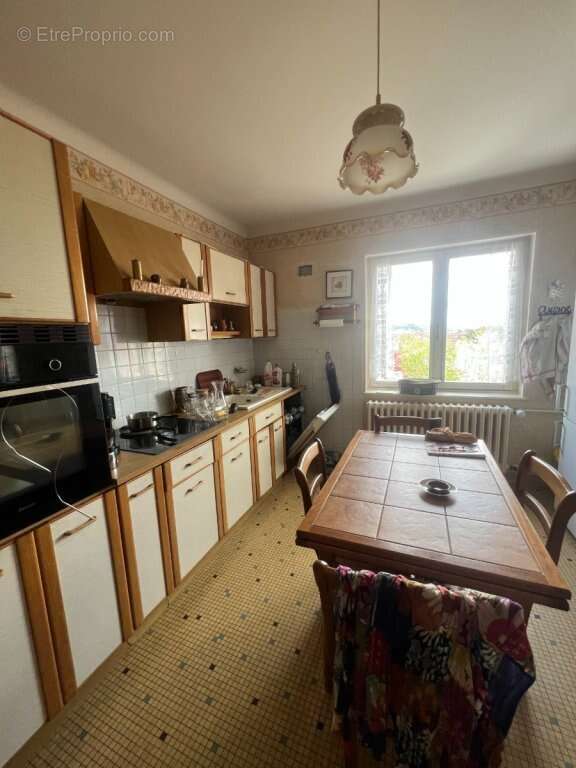 Maison à LE CREUSOT