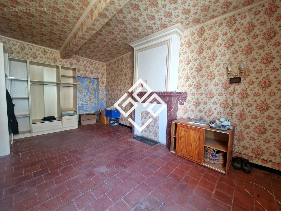 Maison à SALLES-D&#039;AUDE