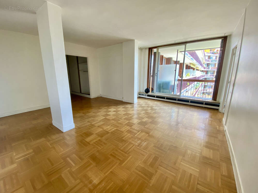 Appartement à BOULOGNE-BILLANCOURT