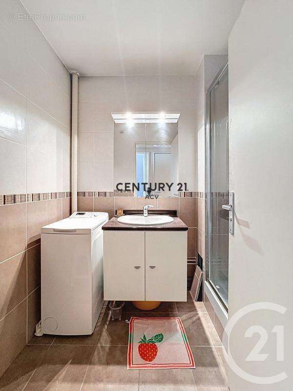 Appartement à MAISONS-ALFORT