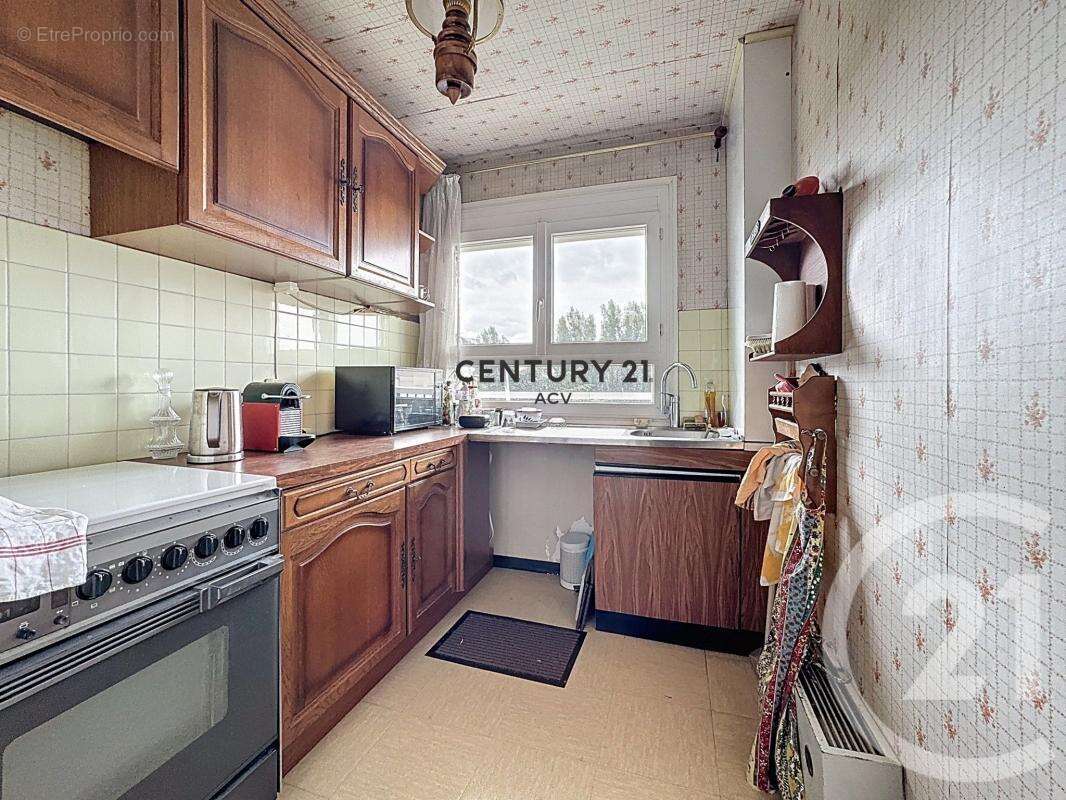 Appartement à MAISONS-ALFORT