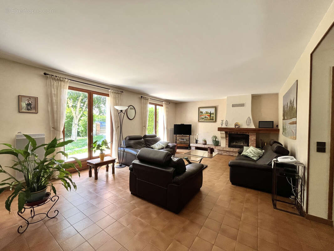 Maison à GUERMANTES