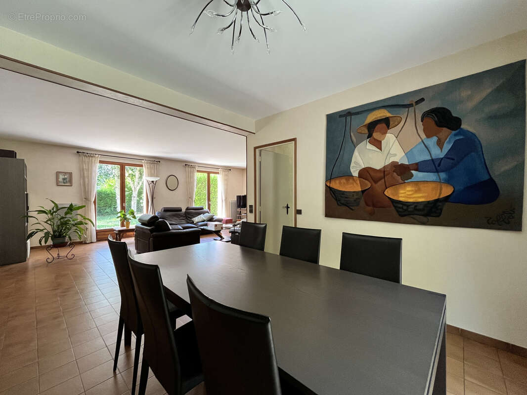 Maison à GUERMANTES