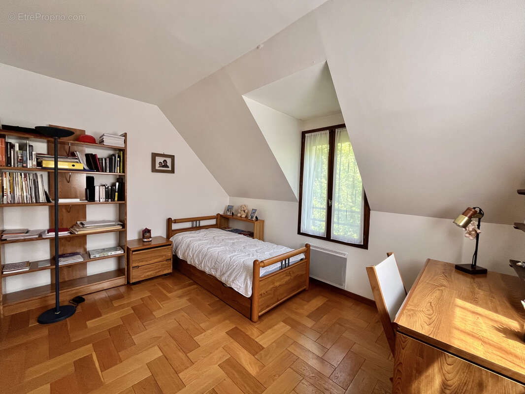 Maison à GUERMANTES