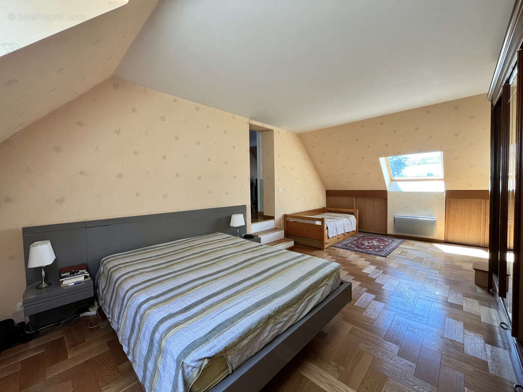 Maison à GUERMANTES