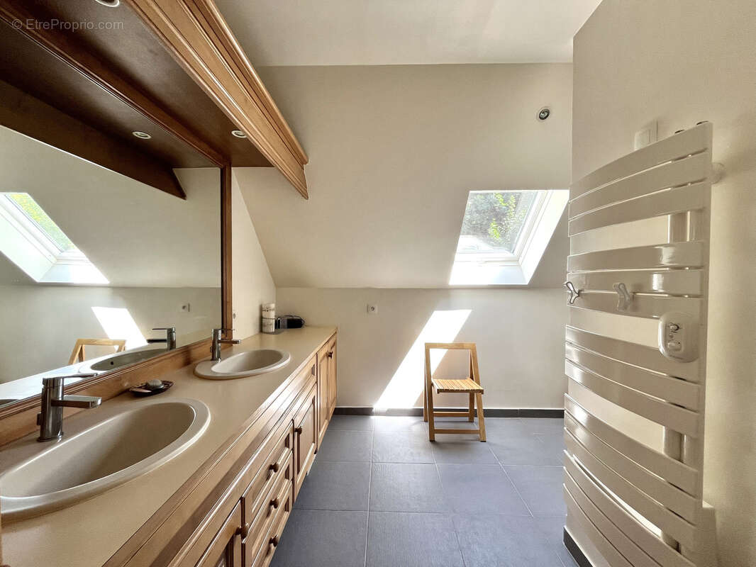 Maison à GUERMANTES