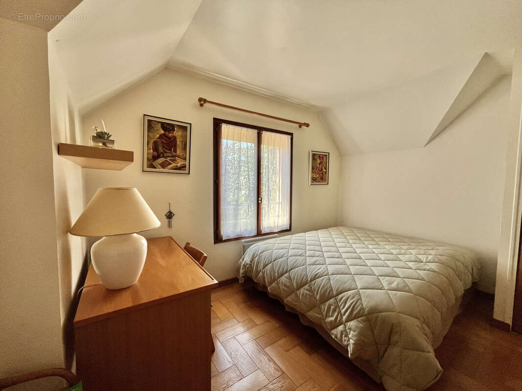 Maison à GUERMANTES