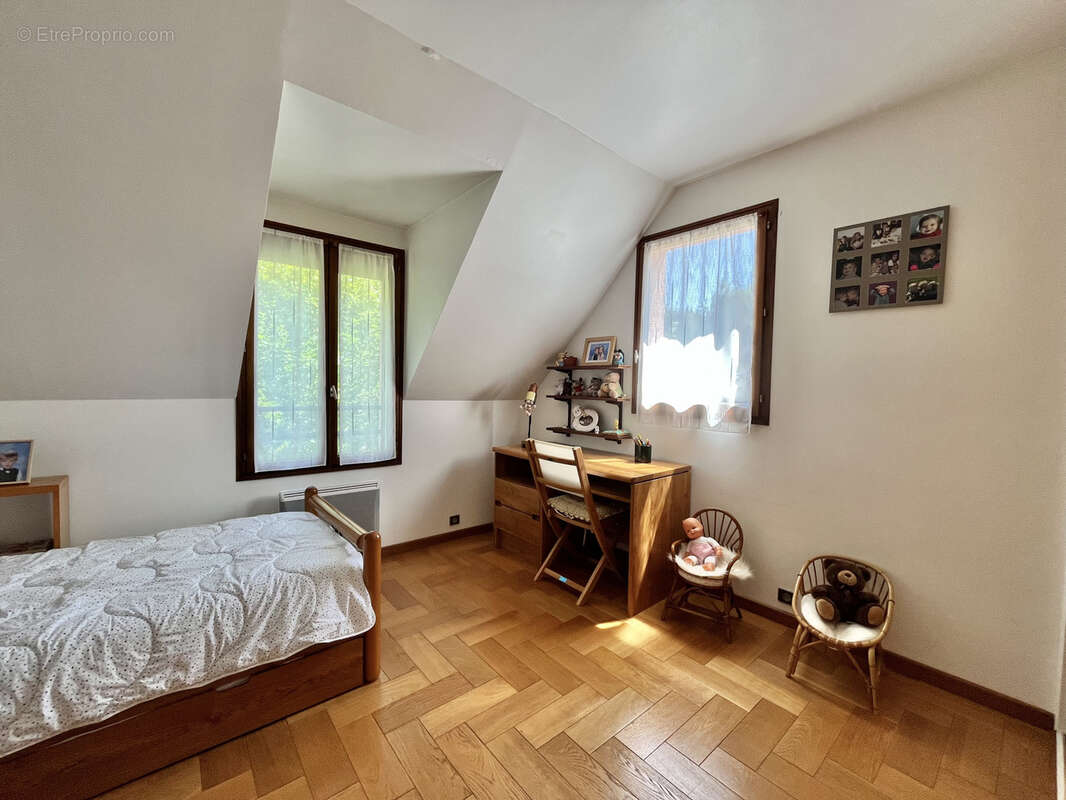 Maison à GUERMANTES