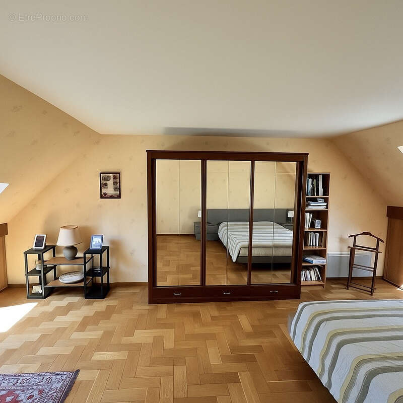 Maison à GUERMANTES