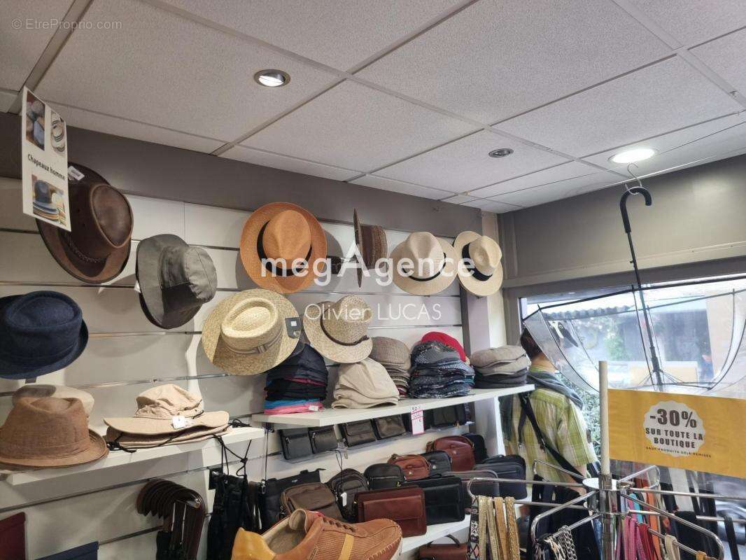 Commerce à CORMEILLES