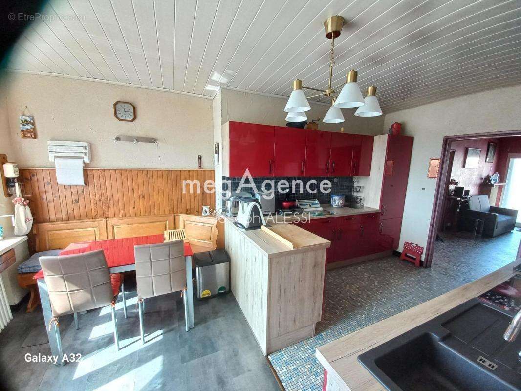 Maison à L&#039;HOPITAL