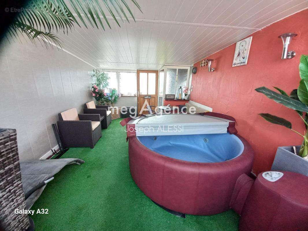 Maison à L&#039;HOPITAL